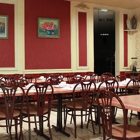 Louvre Vincenette Hotel