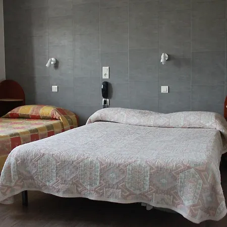 Louvre Vincenette Hotel