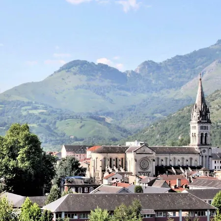 Louvre Vincenette Hotel 3*