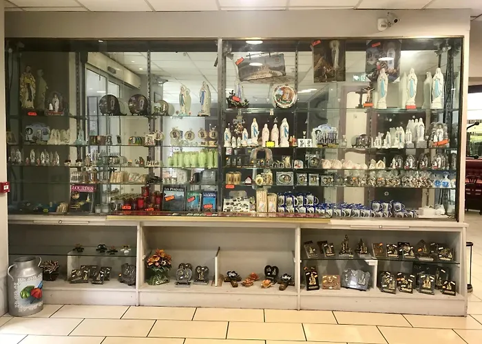 מלון Louvre Vincenette 3*