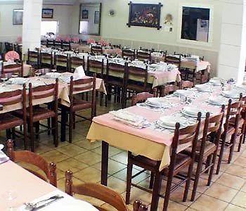 Louvre Vincenette 3* לורדה